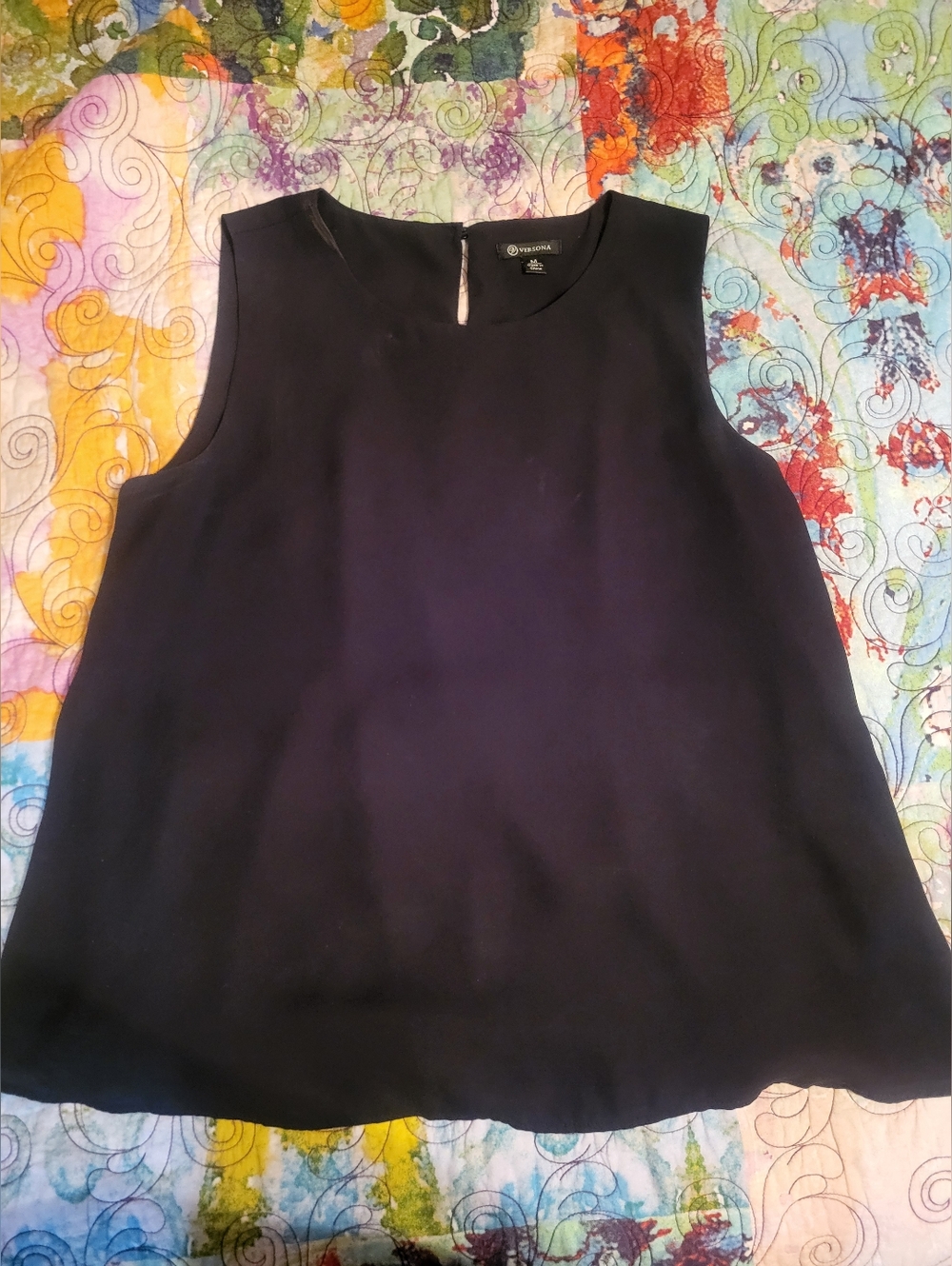 Versona Black Sleeveless Shell Blouse, Ruffle On Back. Medium